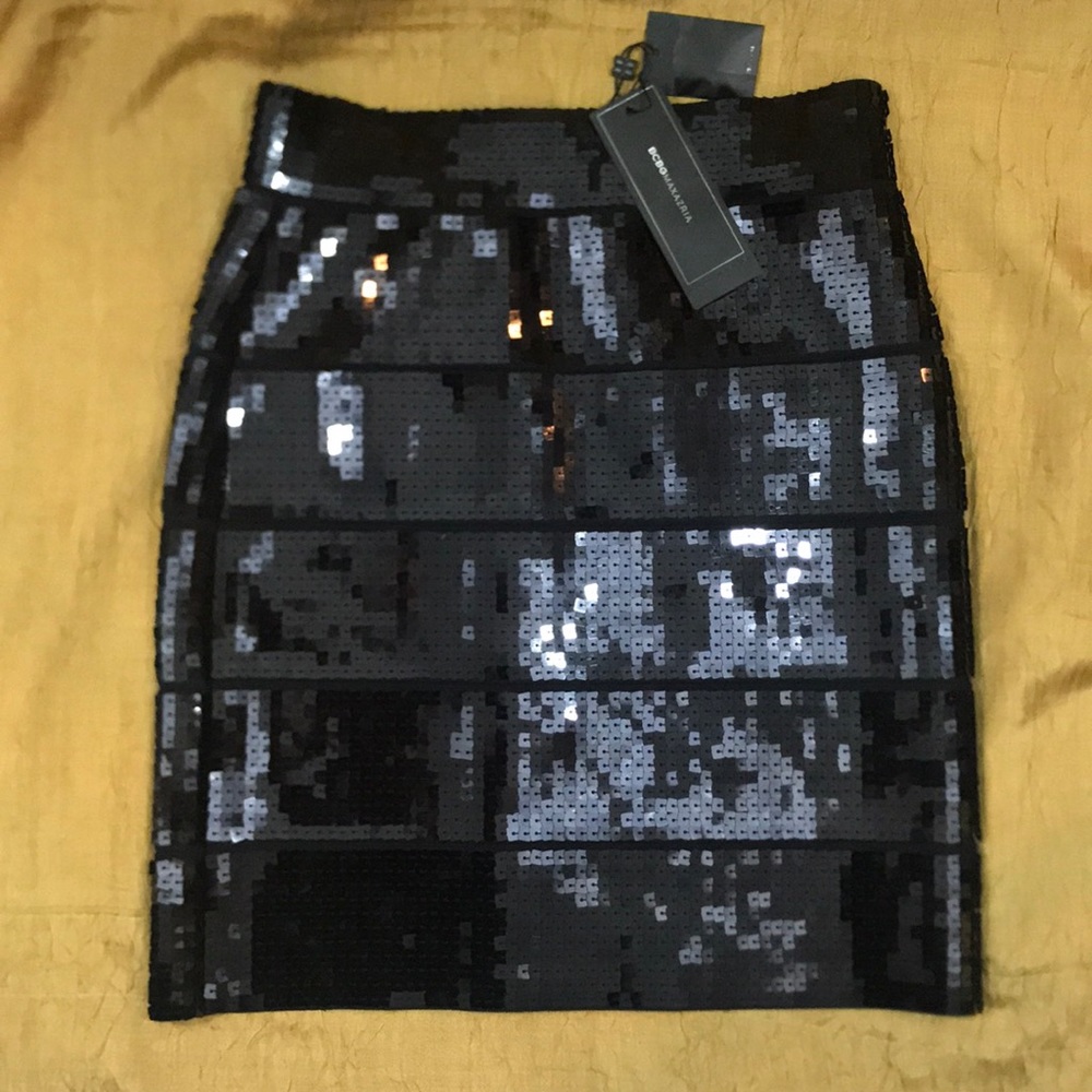 BCBGMAXAZRIA Sequin Simone Skirt